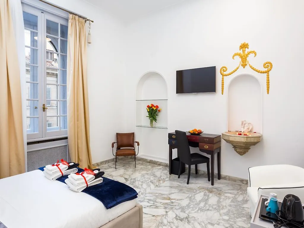 Queen Palace Suites Rome