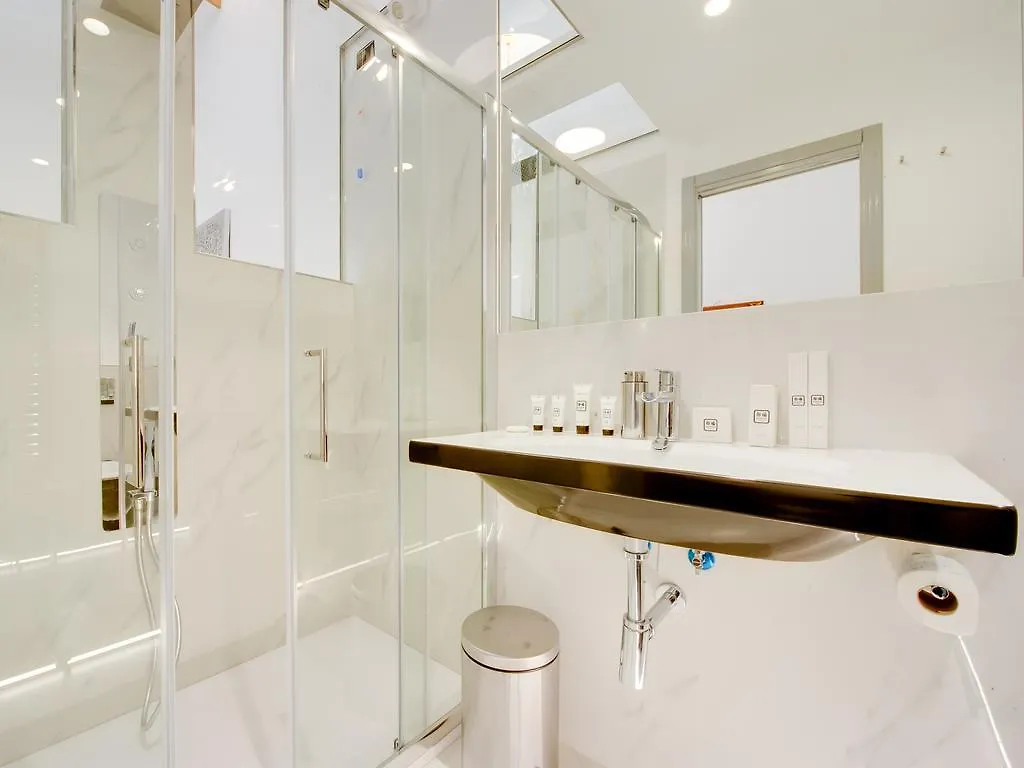 Guest house Queen Palace Suites Rome